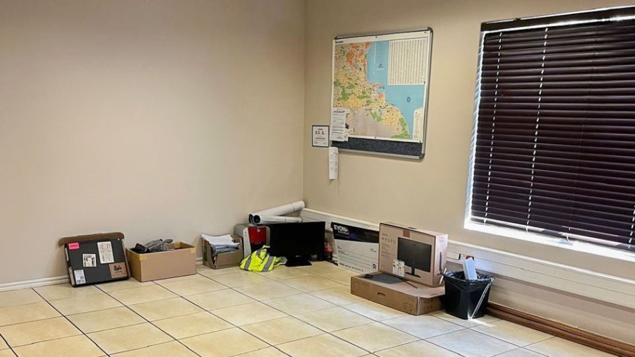 To Let Commercial Property for Rent in Newton Park Eastern Cape